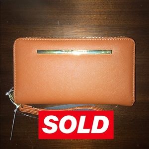 SOLD Steve Madden Wristlet Wallet